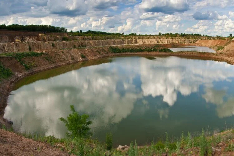 A process pond in need of mining wastewater solutions that can benefit from EvaporationWorks patented technology
